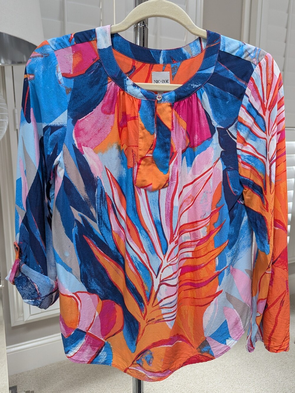 NIC+ZOE Vibrant Blue Orange Pink Tropical-Print Pullover Blouse